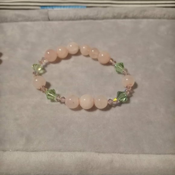 Rose quartz and swarovski bracelet - Picture 1 of 2